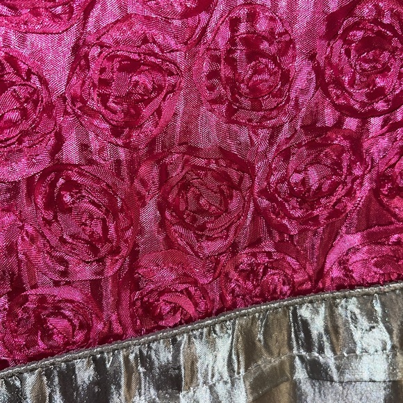 Pink Roses dress - Picture 2 of 5